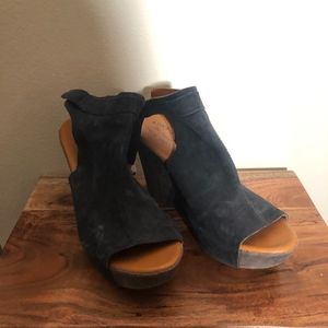 Navy Blue 'kork-ease' Wedges